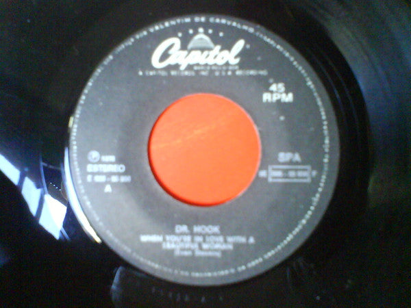 Dr. Hook - When You're In Love With A Beautiful Woman