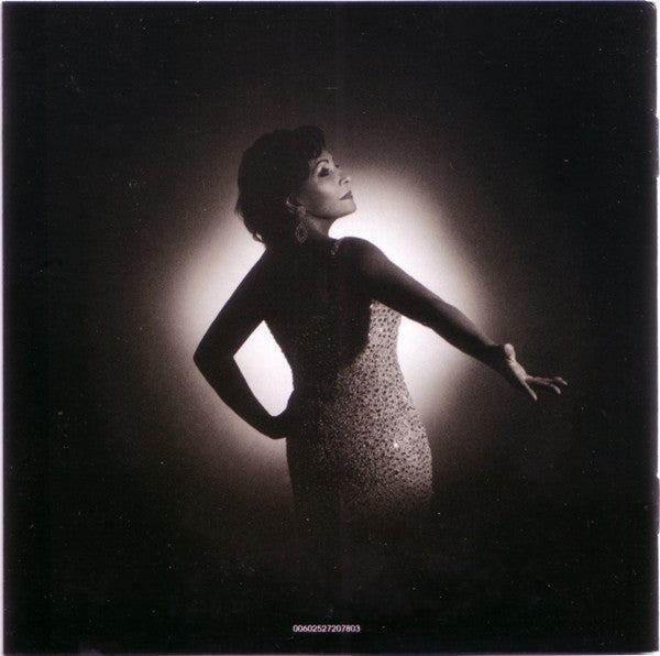Shirley Bassey - The Performance