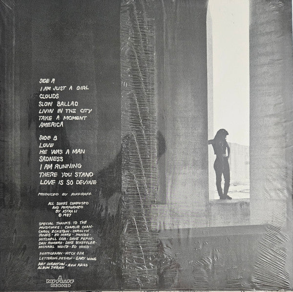 Astra Li - Livin In The City