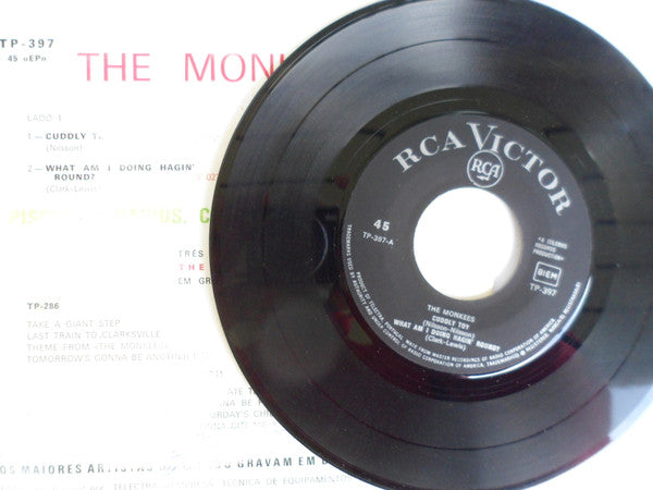 The Monkees - Pisces, Aquarius, Capricorn & Jones Ltd. 2