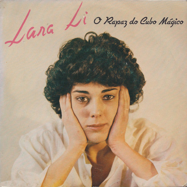 Lara Li - O Rapaz Do Cubo Mágico