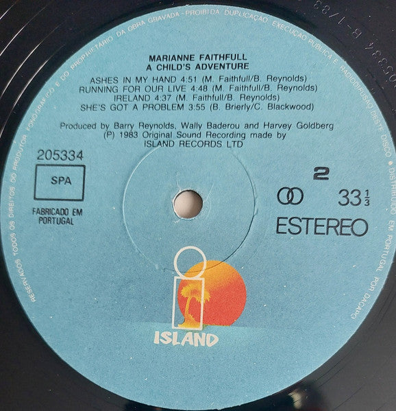 Marianne Faithfull - A Childs Adventure