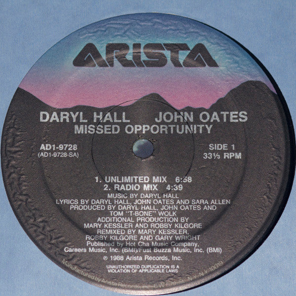 Daryl Hall & John Oates - Missed Opportunity
