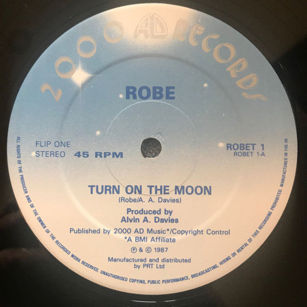 Robe (2) - Turn On The Moon