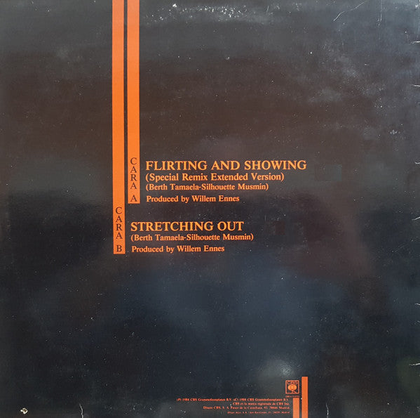 Fox The Fox - Flirting And Showing