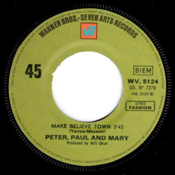 Peter, Paul & Mary - Day Is Done
