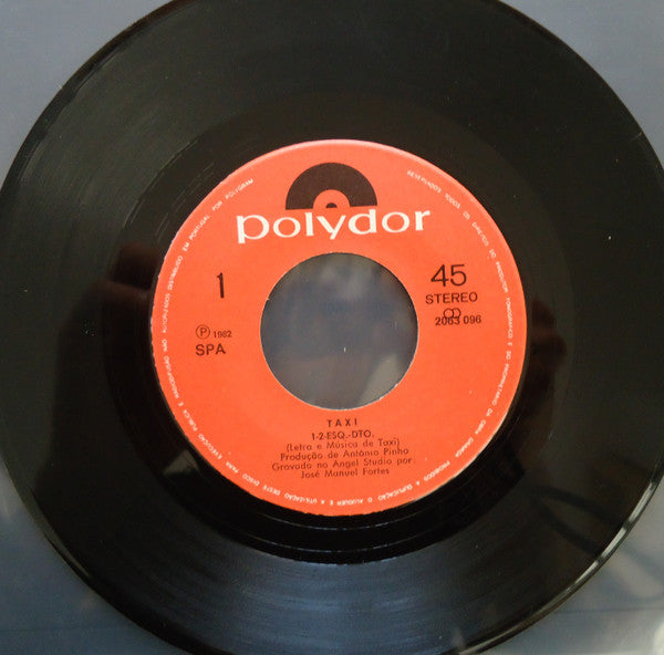 Taxi (8) - 1-2-Esq.-Dto. / Cairo